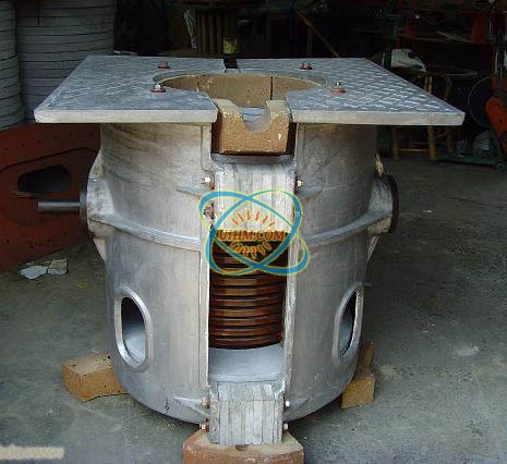 UM-1200KW-SCR-MF melting furnace 1